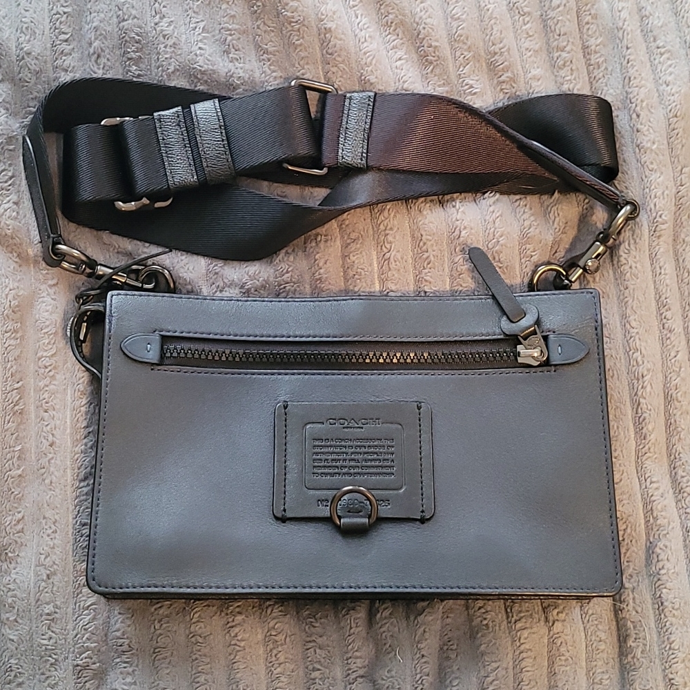 Coach Leather Shoulder bag